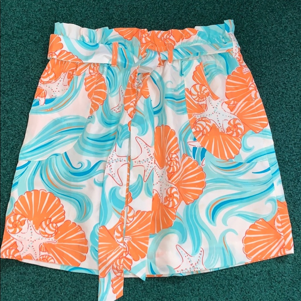 Lilly Pulitzer skirt with tie beach print